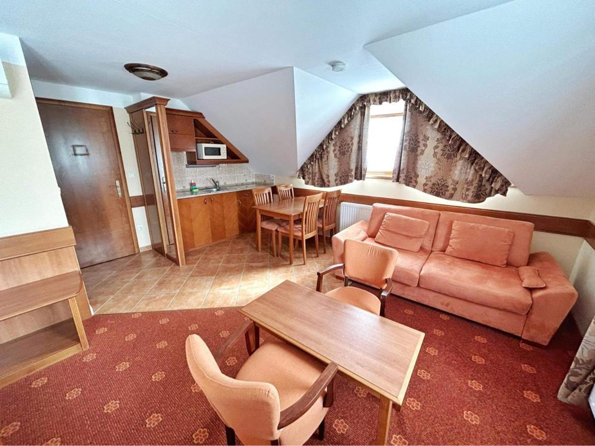 Hévíz Fonix Wellness *** 1 A Epulet B&B 외부 사진