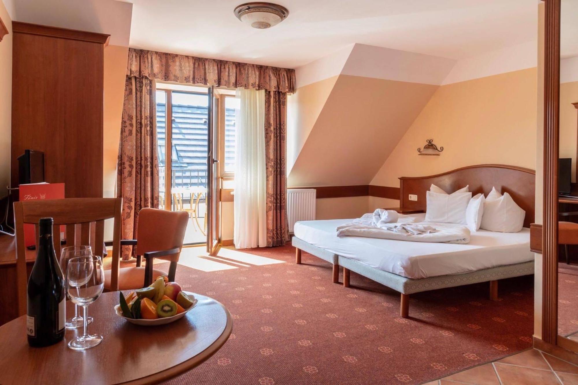 Hévíz Fonix Wellness *** 1 A Epulet B&B 외부 사진